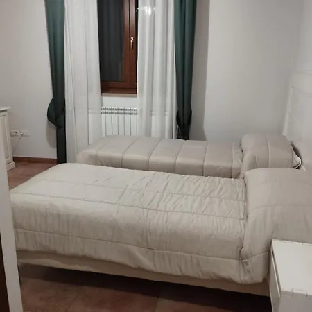 L'arco Antico Oda ve Kahvaltı Casalbuono